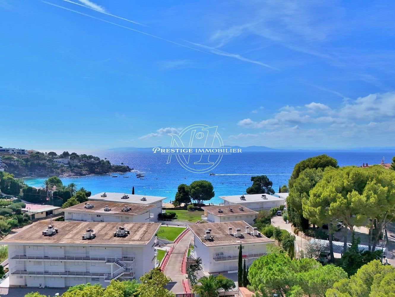 3 bedroom Villa for sale in Roses - € 745,000 (Ref: 9263664)