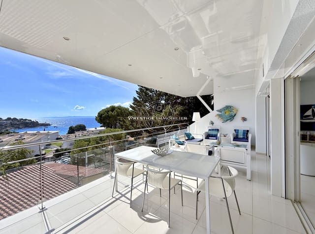 3 bedroom Villa for sale in Roses - € 745,000 (Ref: 9263664)