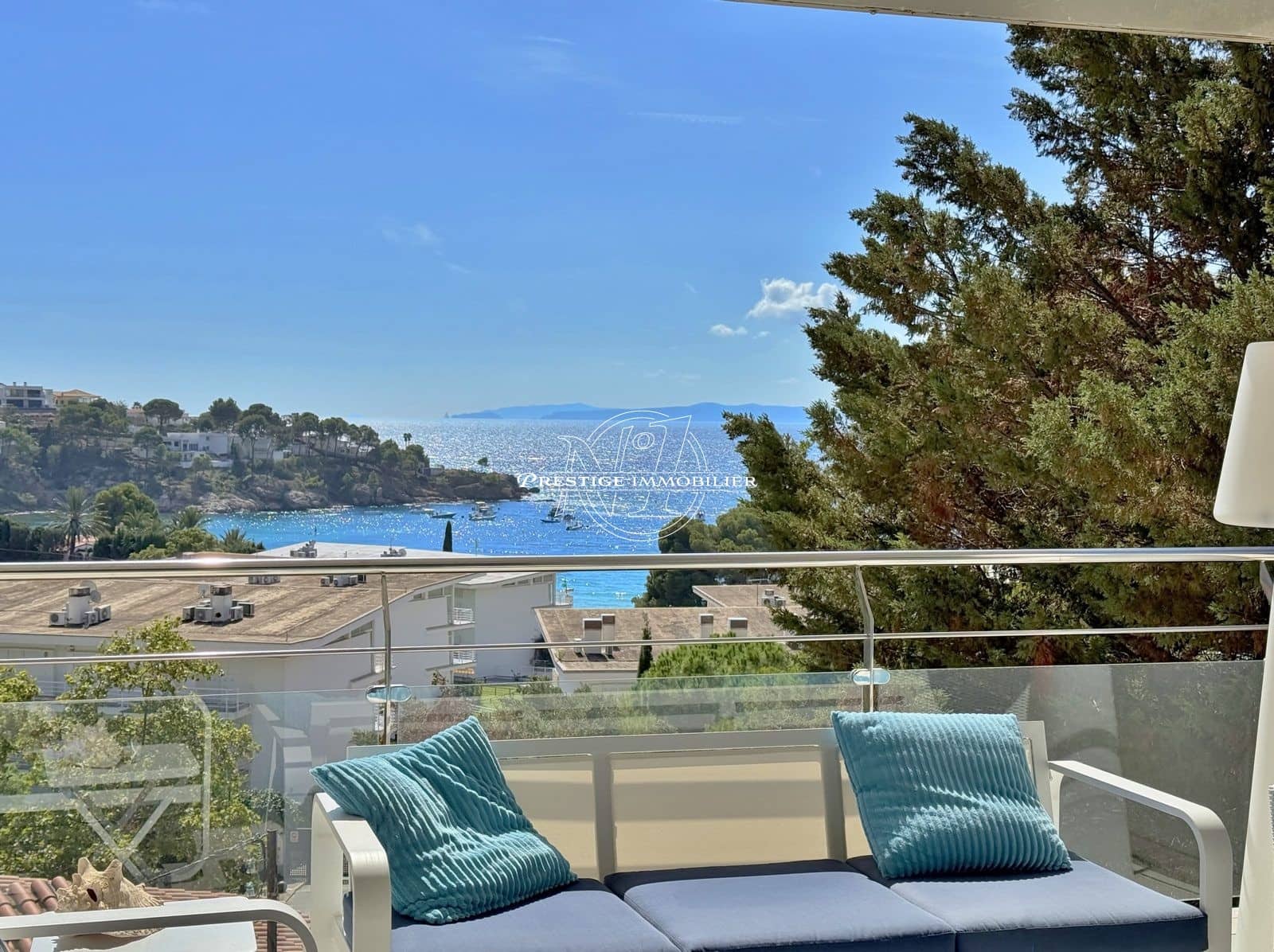 3 bedroom Villa for sale in Roses - € 745,000 (Ref: 9263664)