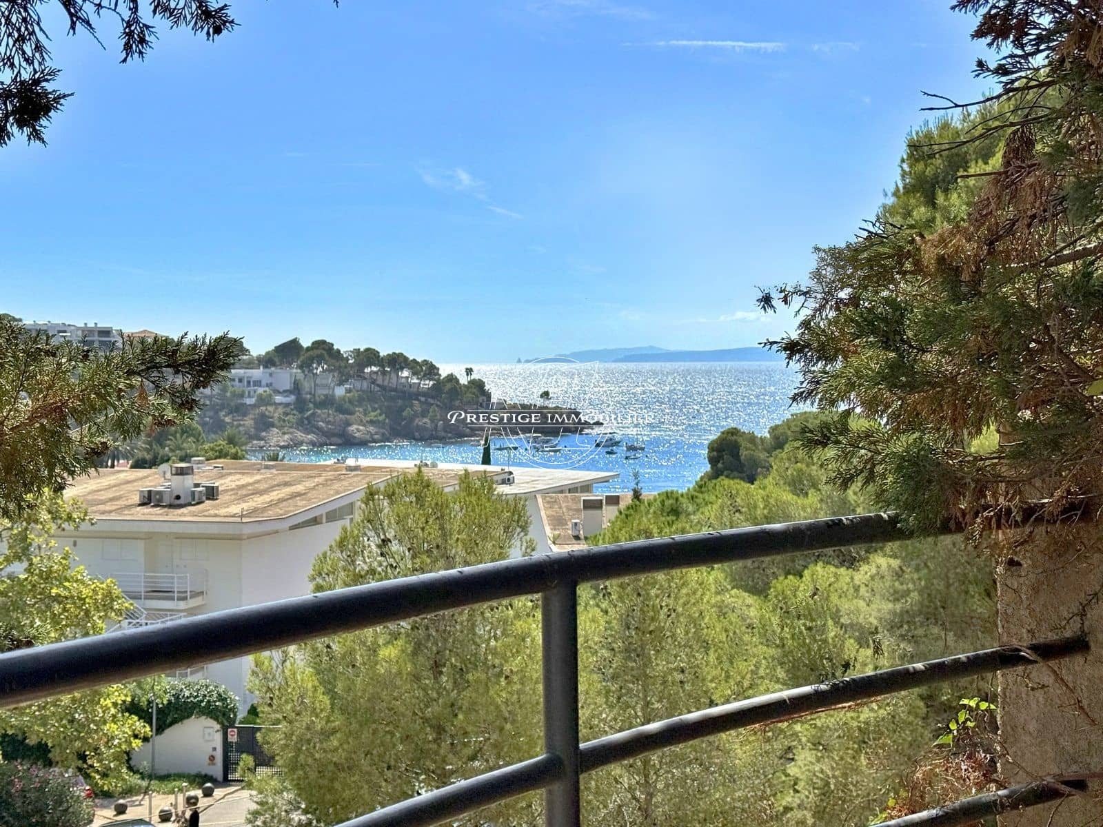 3 bedroom Villa for sale in Roses - € 745,000 (Ref: 9263664)