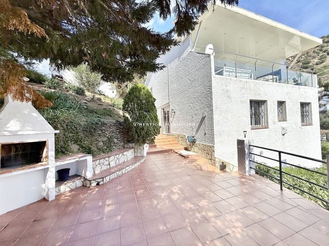 3 bedroom Villa for sale in Roses - € 745,000 (Ref: 9263664)