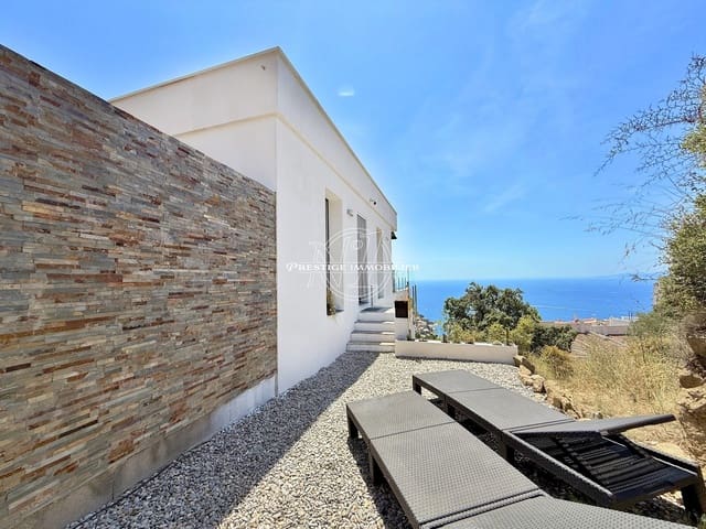 3 sypialnia Willa na sprzedaż w Roses z basenem - 995 000 € (Ref: 9263665)