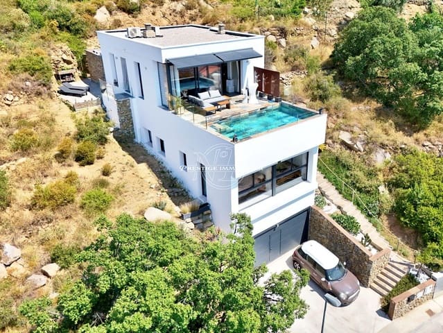 3 sypialnia Willa na sprzedaż w Roses z basenem - 995 000 € (Ref: 9263665)