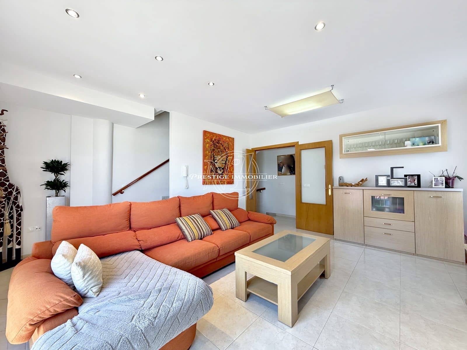 4 soveværelse Villa til salg i Empuriabrava med swimmingpool - € 339.000 (Ref: 9263668)