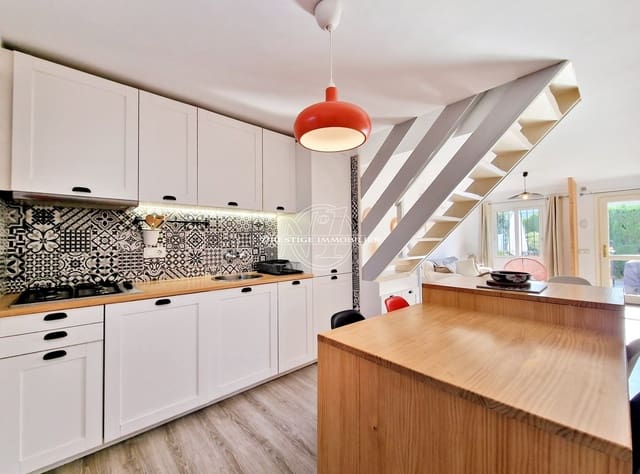 2 slaapkamer Appartement te koop in Empuriabrava, Castelló d'Empúries - € 229.000 (Ref: 9263669)