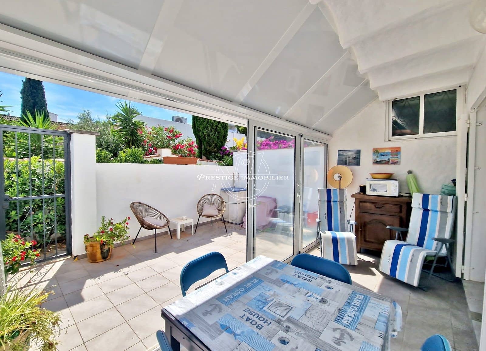 2 bedroom Townhouse for sale in Roses - € 239,000 (Ref: 9263670)