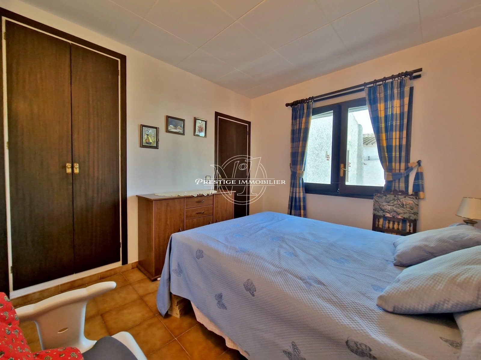 2 soveværelse Byhus til salg i Roses med swimmingpool - € 195.000 (Ref: 9263671)