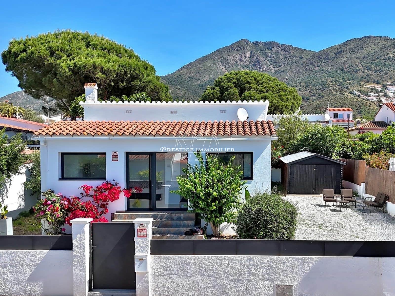 3 bedroom Villa for sale in Roses - € 425,000 (Ref: 9263674)