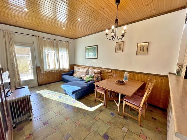 3 soveværelse Villa til salg i Empuriabrava, Castelló d'Empúries - € 270.000 (Ref: 9263675)