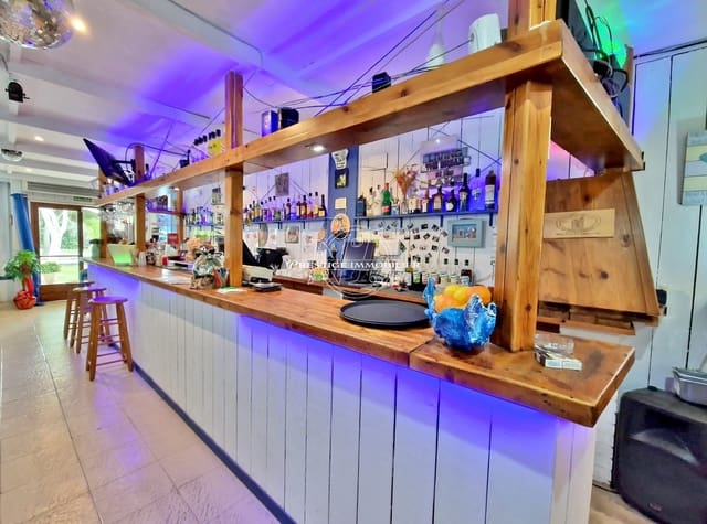 Restaurant/Bar til salgs i Sant Pere Pescador - € 275 000 (Ref: 9263676)