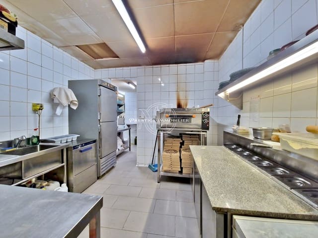 Restaurant/Bar til salgs i Sant Pere Pescador - € 275 000 (Ref: 9263676)