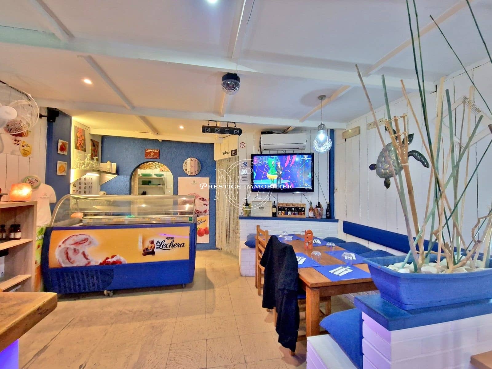 Restaurant/Bar til salgs i Sant Pere Pescador - € 275 000 (Ref: 9263676)