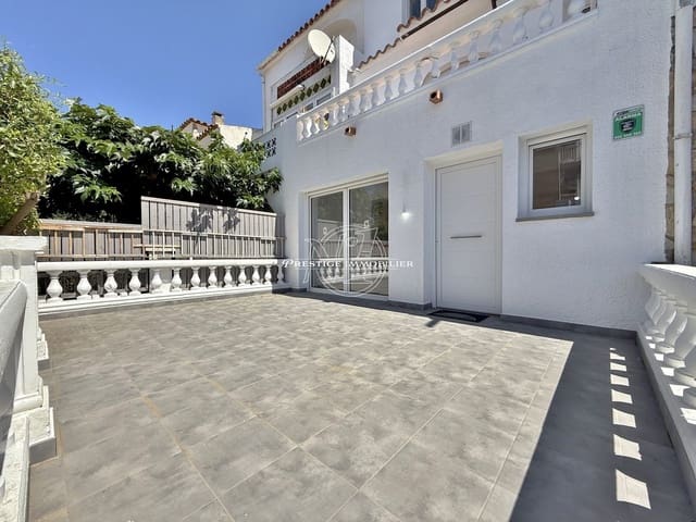 2 soverom Hus til salgs i Empuriabrava, Castelló d'Empúries - € 291 000 (Ref: 9263677)