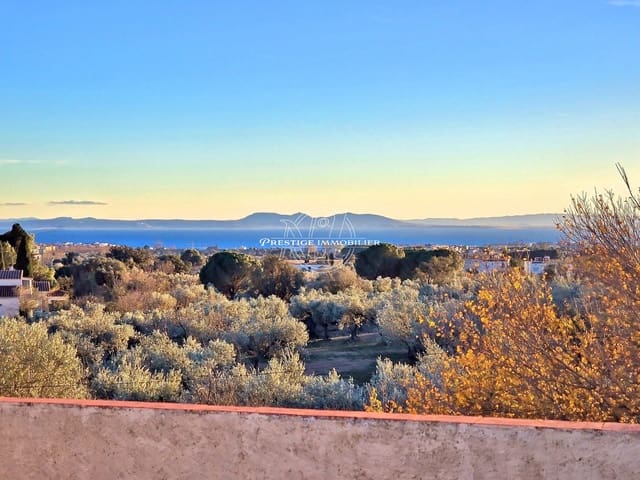 3 sypialnia Willa na sprzedaż w Roses - 295 000 € (Ref: 9263678)