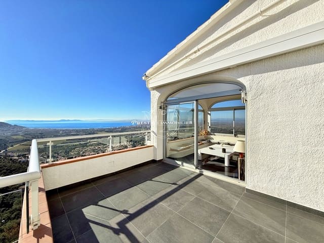 6 Zimmer Villa zu verkaufen in Roses mit Pool - 840.000 € (Ref: 9263680)