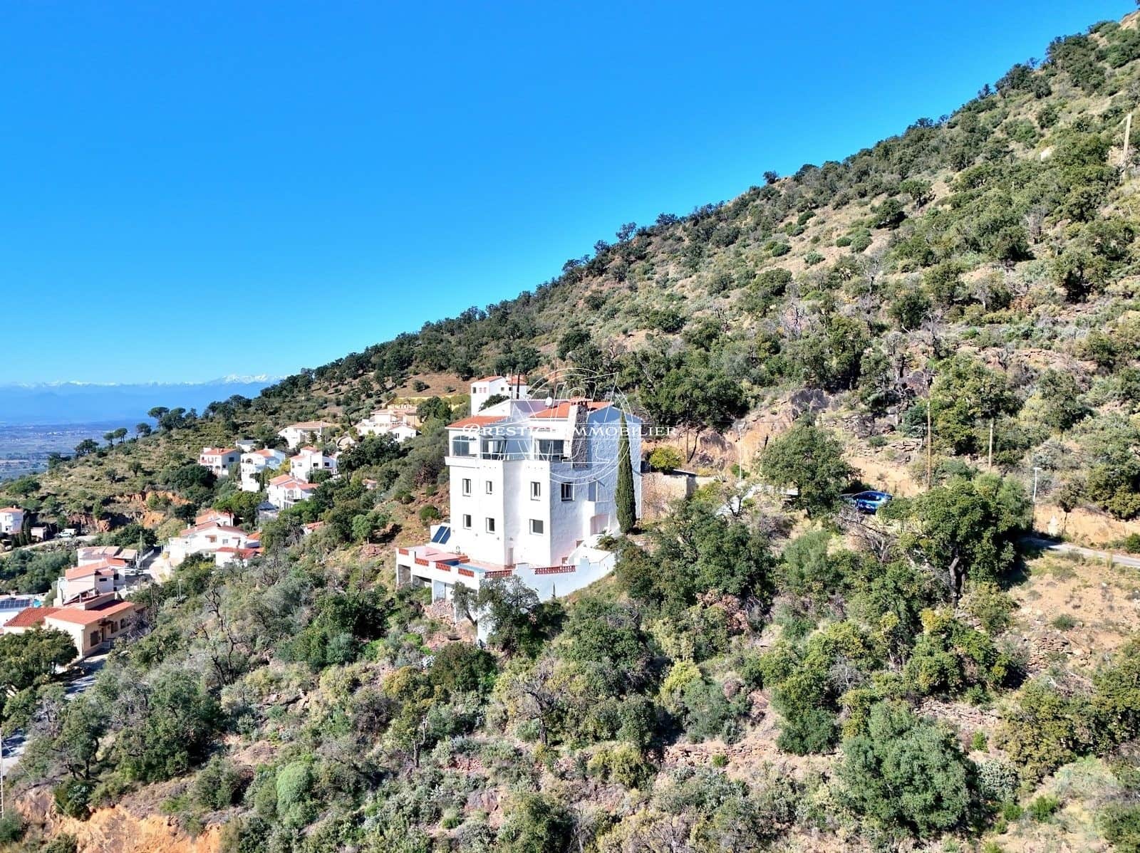 6 bedroom Villa for sale in Roses with pool - € 840,000 (Ref: 9263680)