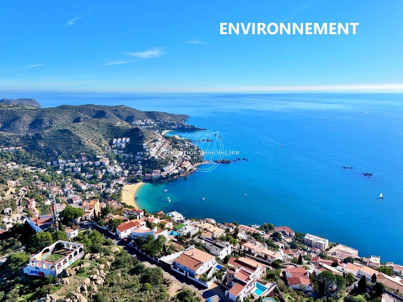 6 bedroom Villa for sale in Roses with pool - € 840,000 (Ref: 9263680)