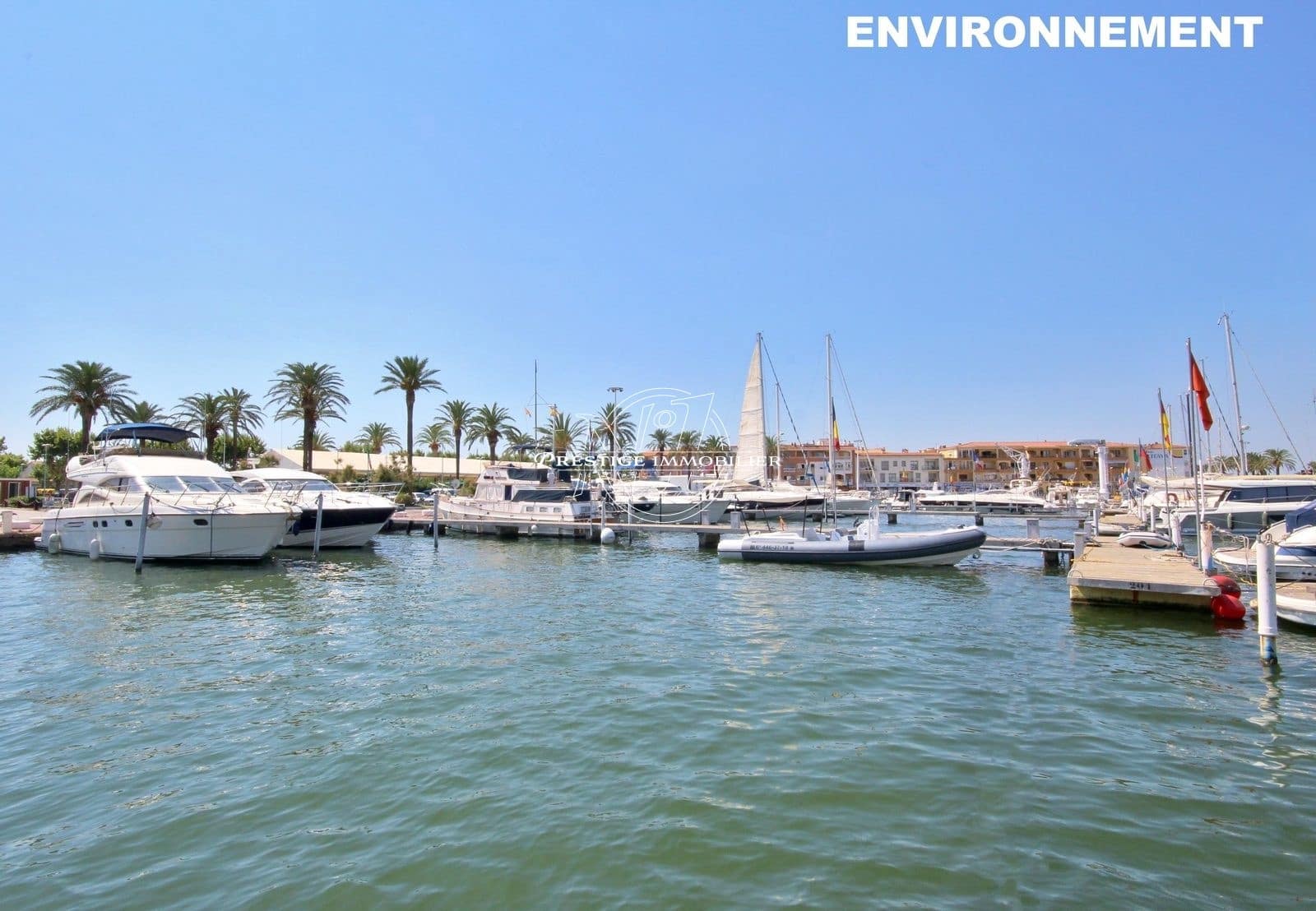 4 soveværelse Villa til salg i Empuriabrava - € 330.000 (Ref: 9263683)