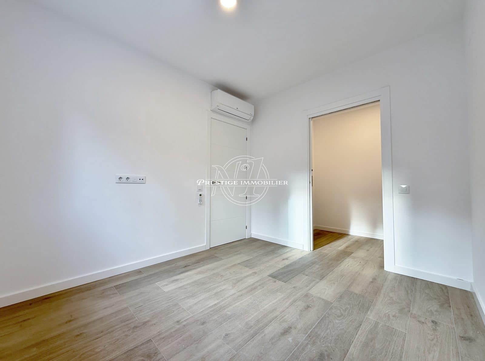 8 sypialnia Willa na sprzedaż w Llanca z basenem - 960 000 € (Ref: 9263685)