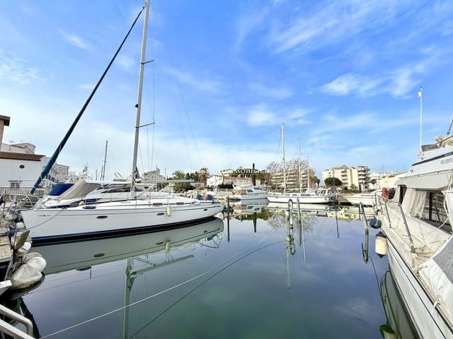 4 soverom Hus til salgs i Roses med svømmebasseng - € 369 000 (Ref: 9263686)