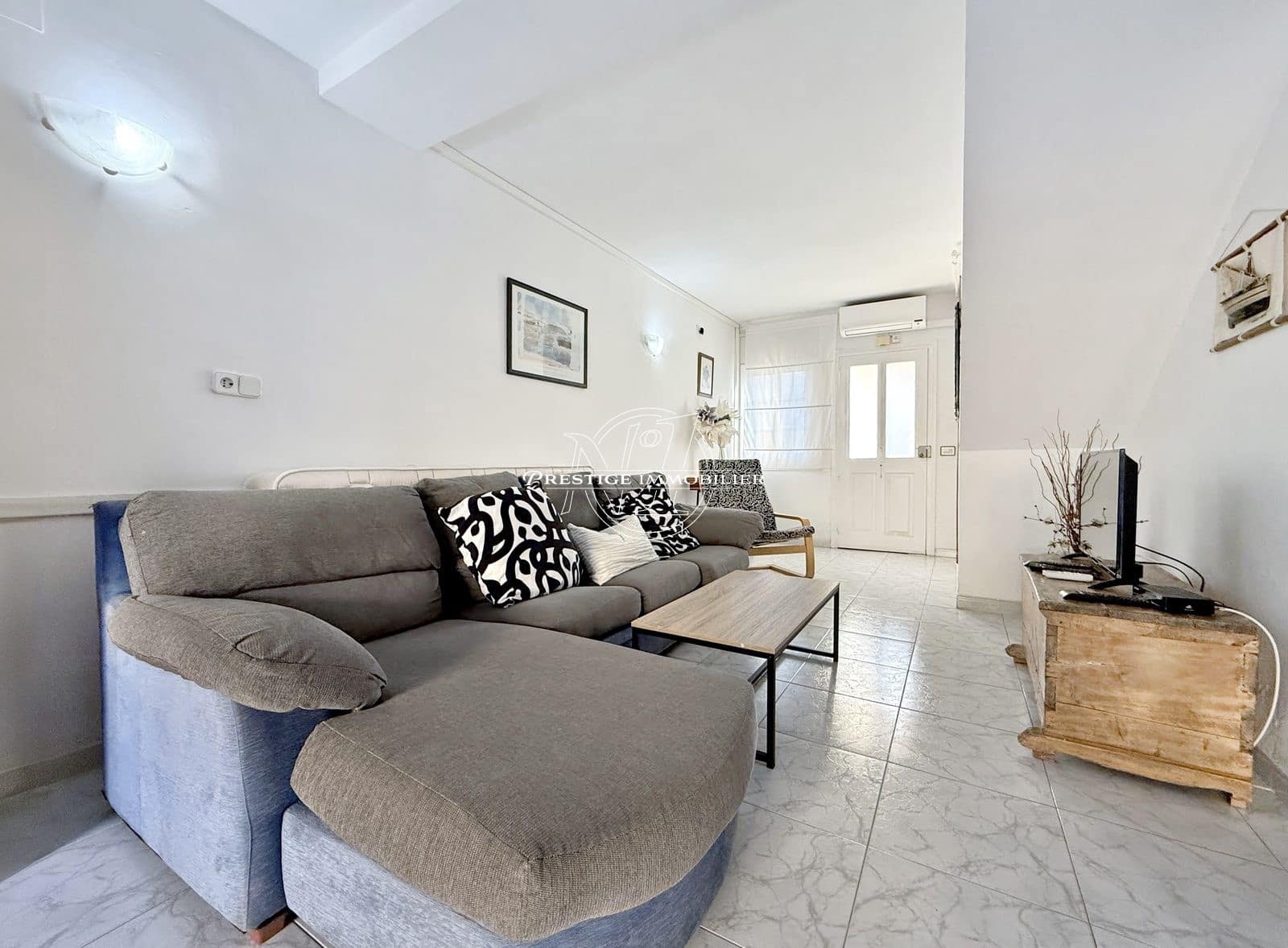 3 soverom Hus til salgs i Roses med svømmebasseng - € 350 000 (Ref: 9263687)