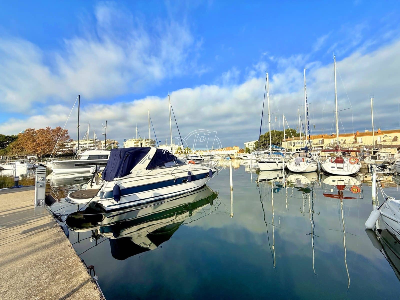 3 soverom Hus til salgs i Roses med svømmebasseng - € 350 000 (Ref: 9263687)