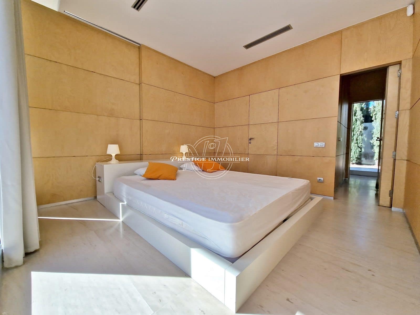 3 soveværelse Villa til salg i Empuriabrava med swimmingpool - € 1.595.000 (Ref: 9263688)