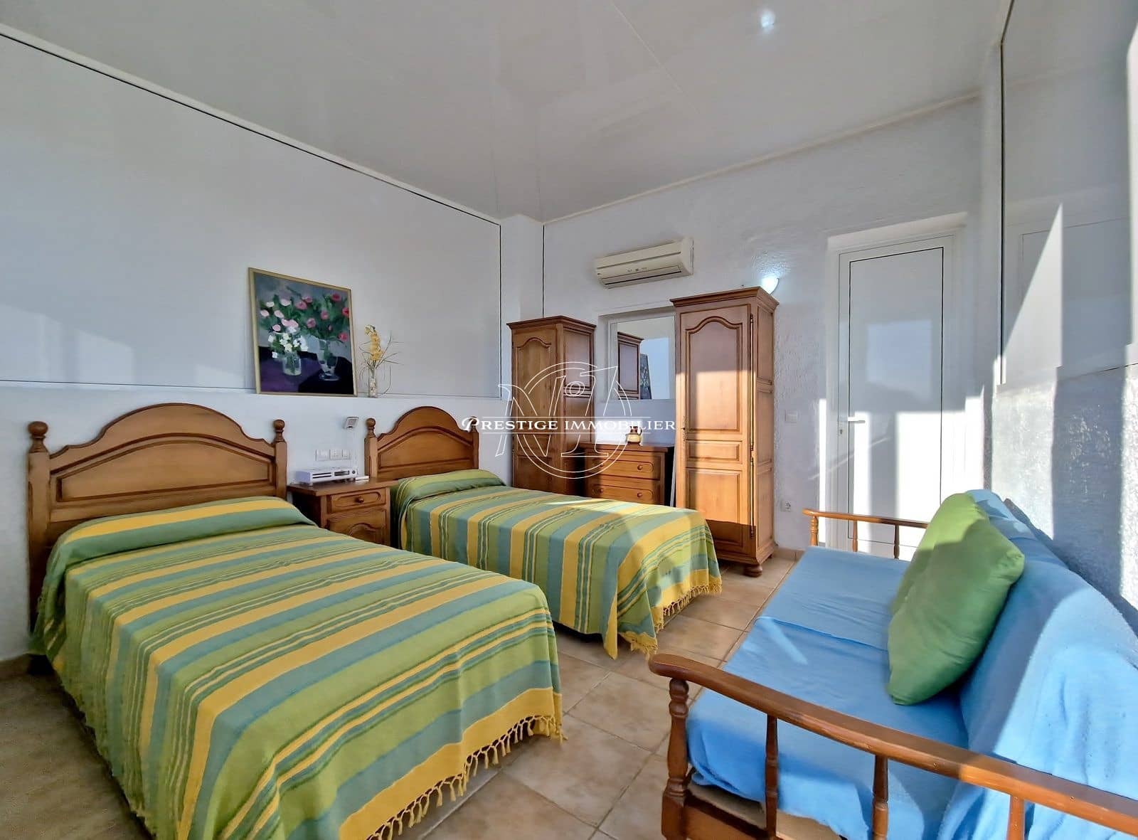 4 chambre Maison de Ville à vendre à Empuriabrava - 419 000 € (Ref: 9263693)