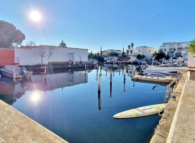 4 soverom Hus til salgs i Empuriabrava, Castelló d'Empúries - € 419 000 (Ref: 9263693)