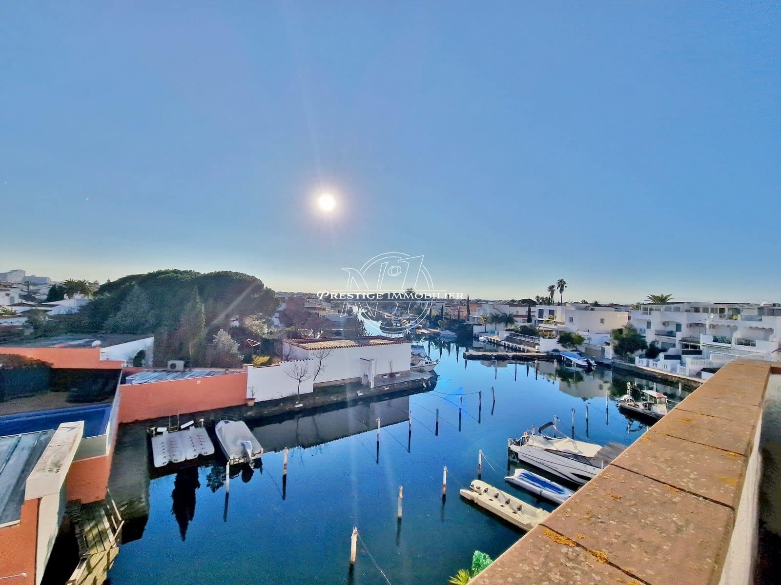 4 chambre Maison de Ville à vendre à Empuriabrava - 419 000 € (Ref: 9263693)