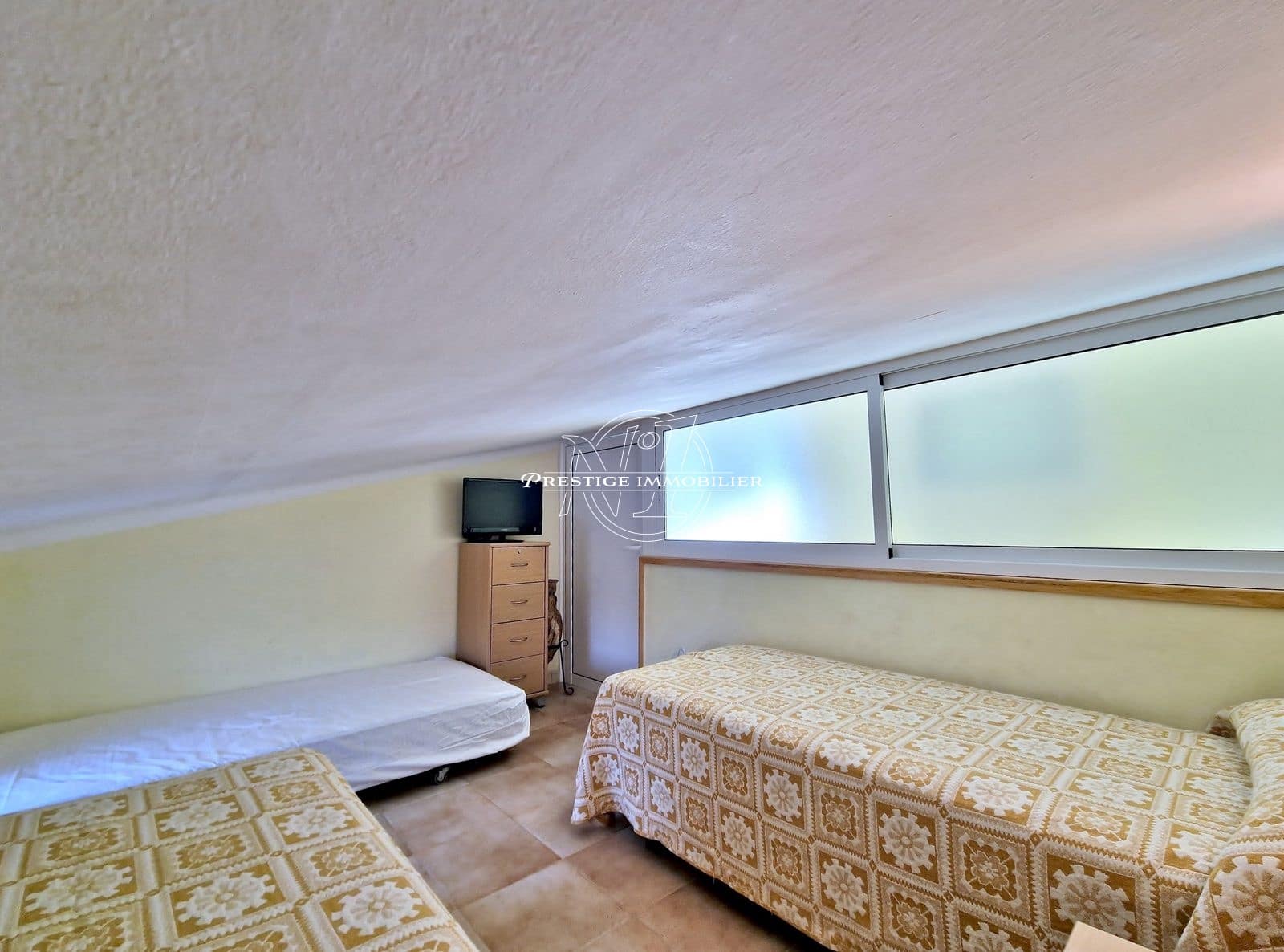 4 chambre Maison de Ville à vendre à Empuriabrava - 419 000 € (Ref: 9263693)