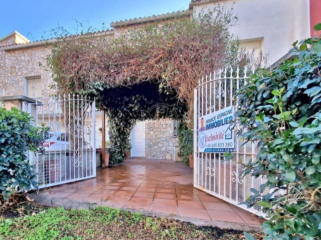 4 soverom Hus til salgs i Empuriabrava, Castelló d'Empúries - € 419 000 (Ref: 9263693)