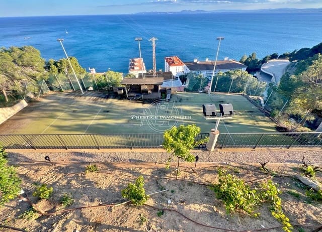 Building Plot for sale in Roses - € 475,000 (Ref: 9263694)