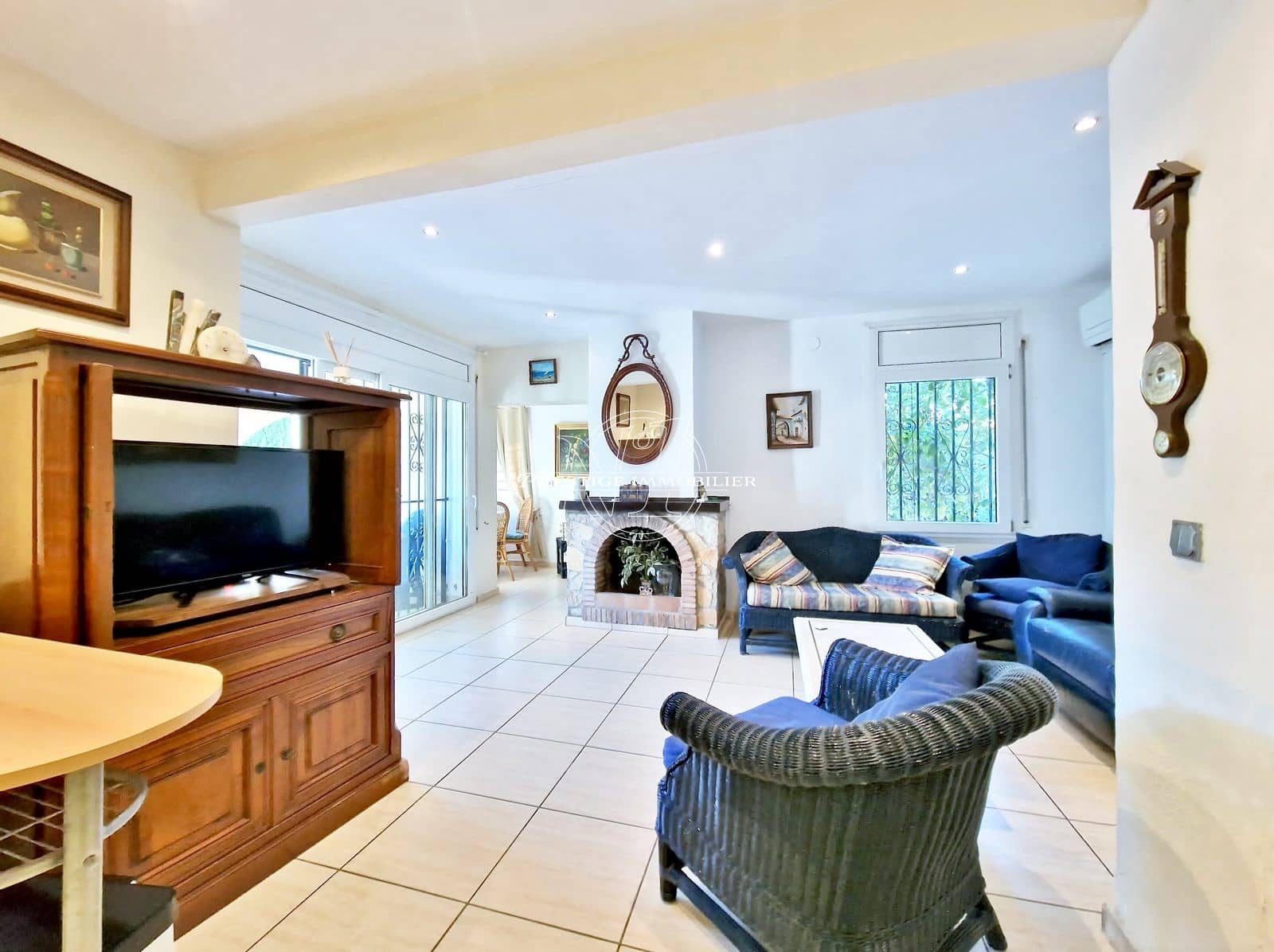 4 soveværelse Villa til salg i Empuriabrava med swimmingpool - € 430.000 (Ref: 9263695)