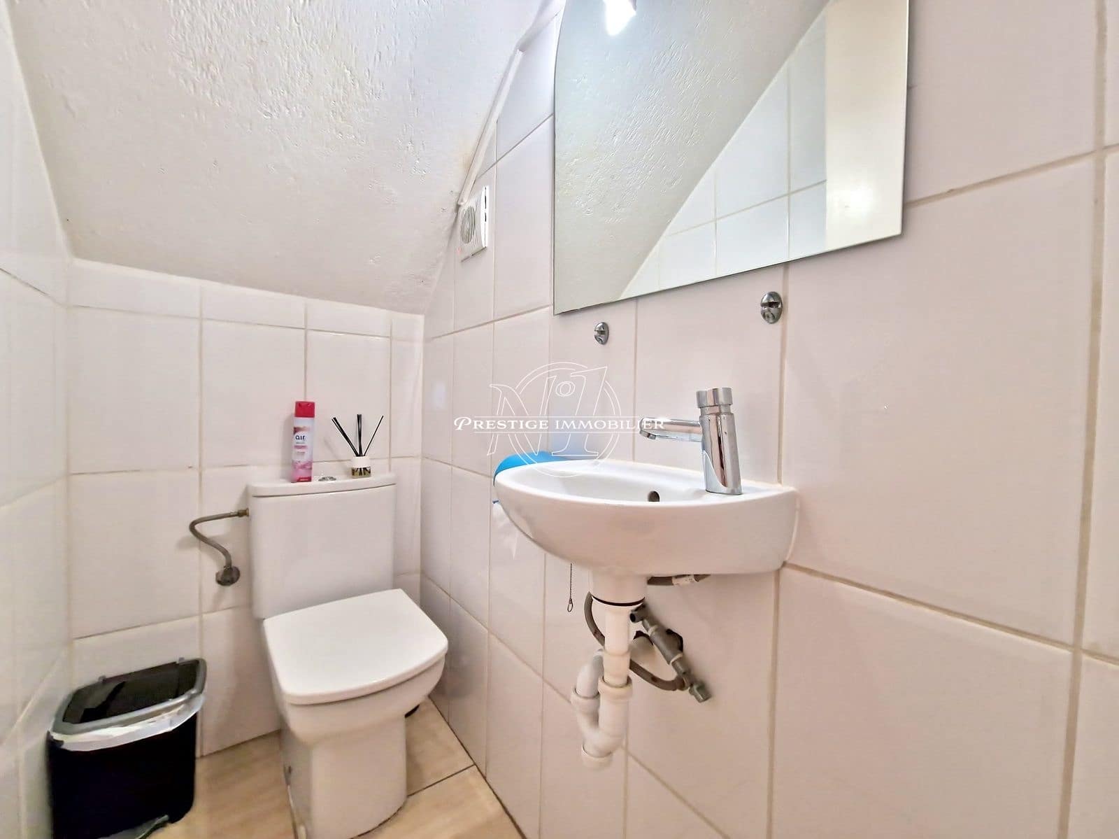 4 soveværelse Villa til salg i Empuriabrava med swimmingpool - € 430.000 (Ref: 9263695)