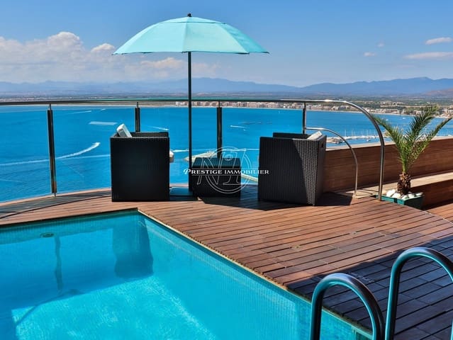 3 Zimmer Villa zu verkaufen in Roses mit Pool - 1.350.000 € (Ref: 9263696)