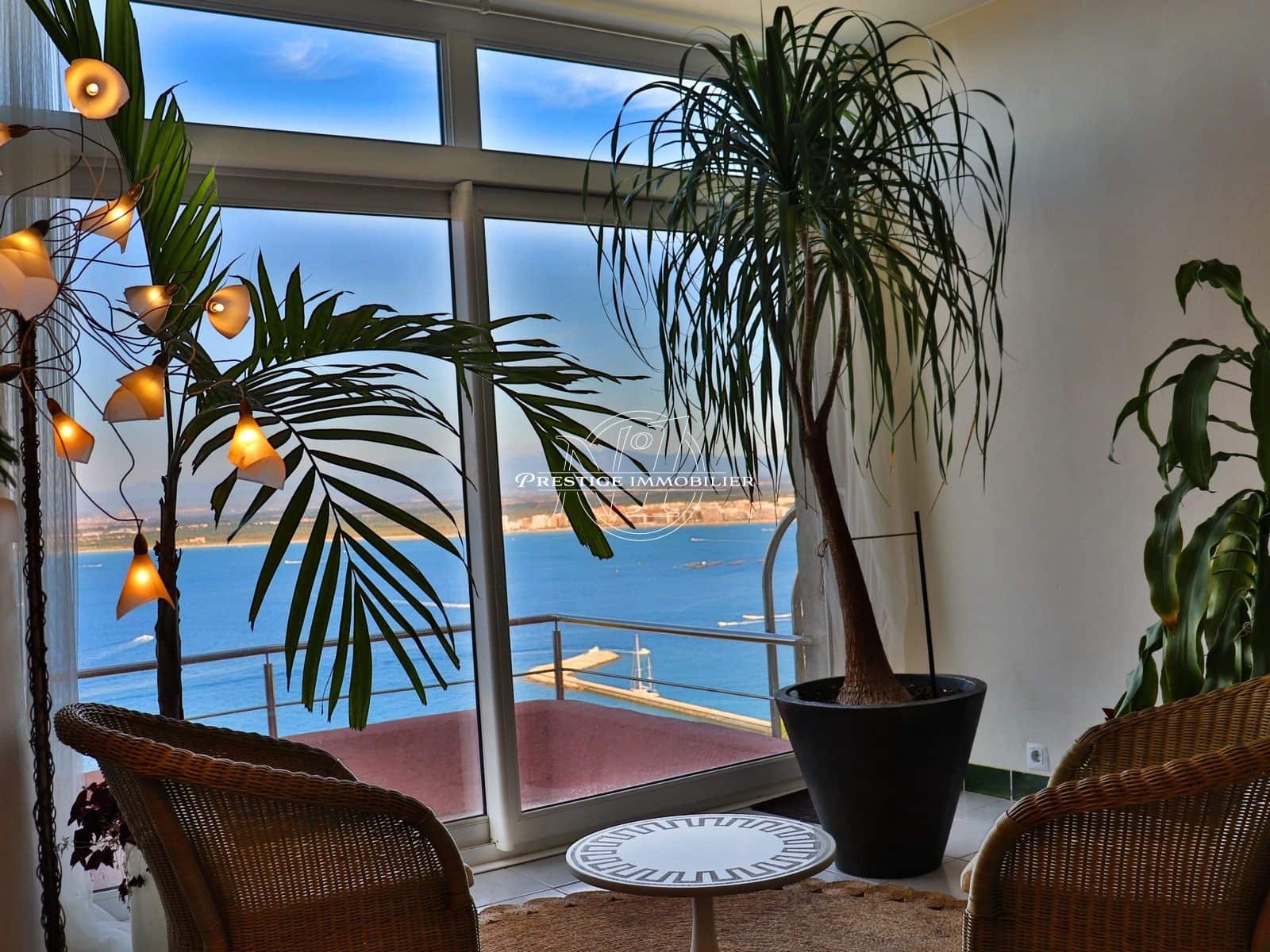 3 bedroom Villa for sale in Roses with pool - € 1,350,000 (Ref: 9263696)