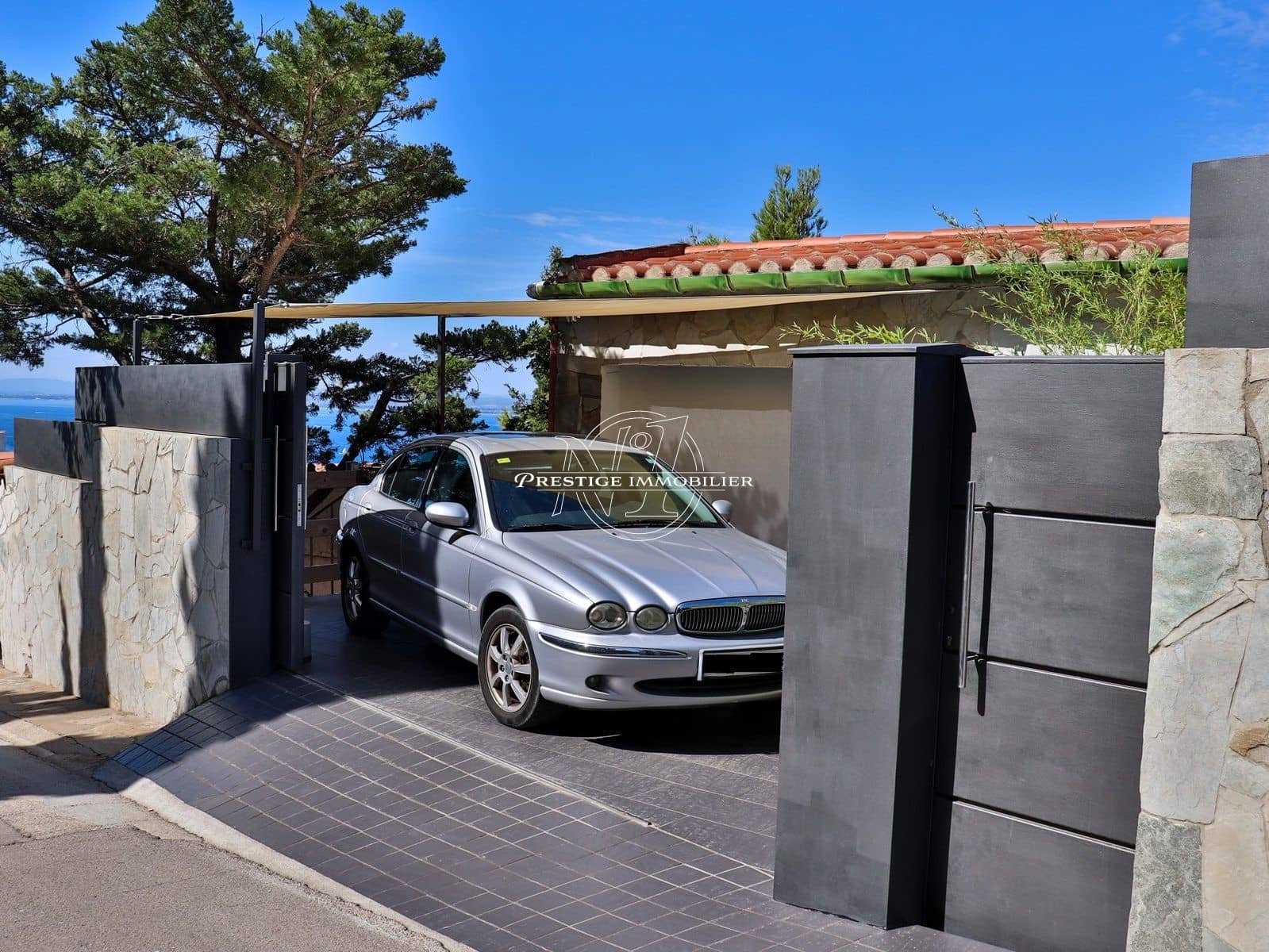 3 bedroom Villa for sale in Roses with pool - € 1,350,000 (Ref: 9263696)