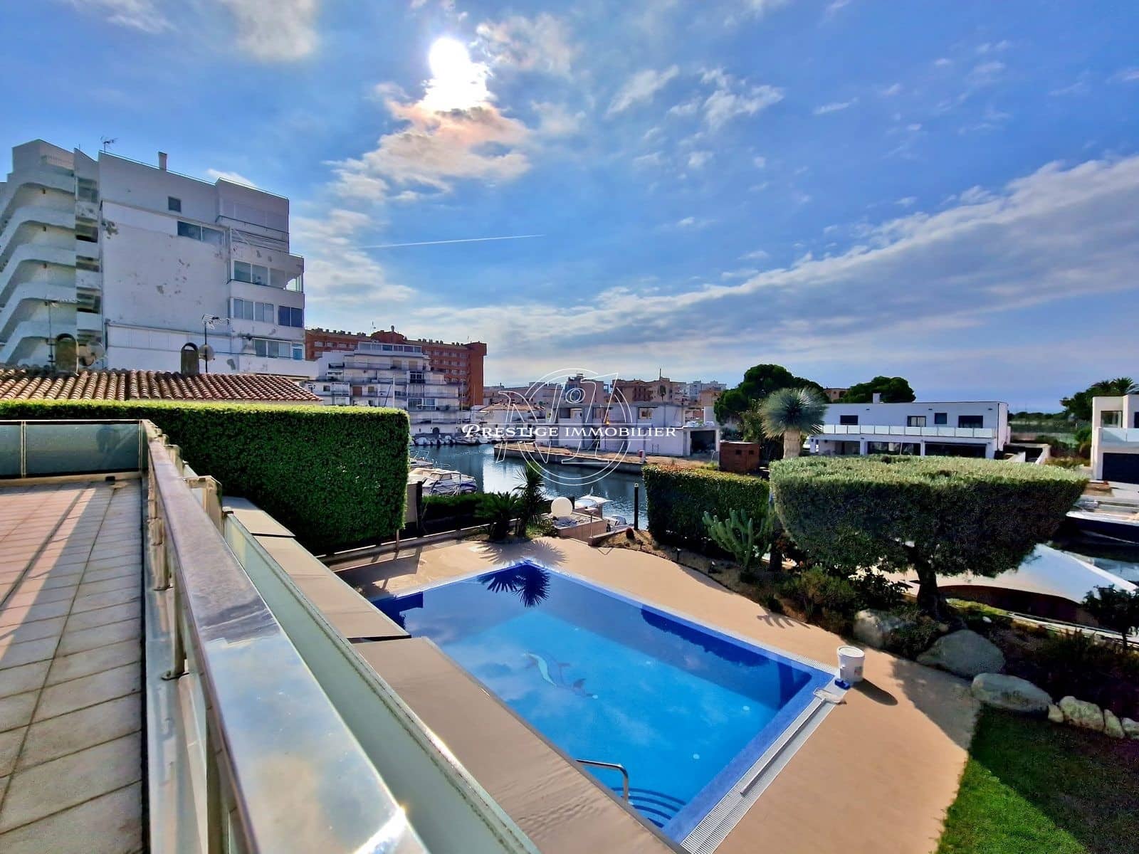 5 bedroom Villa for sale in Roses with pool - € 1,900,000 (Ref: 9263698)