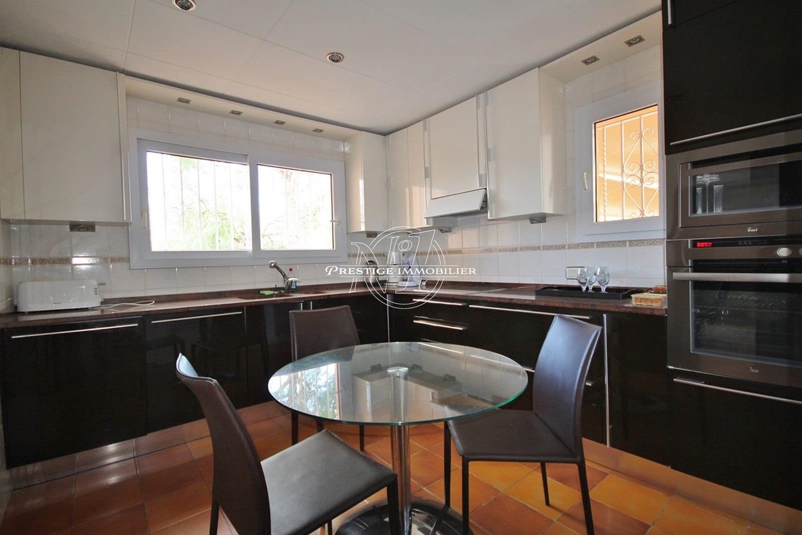 4 bedroom Villa for sale in Roses with pool - € 1,190,000 (Ref: 9263701)