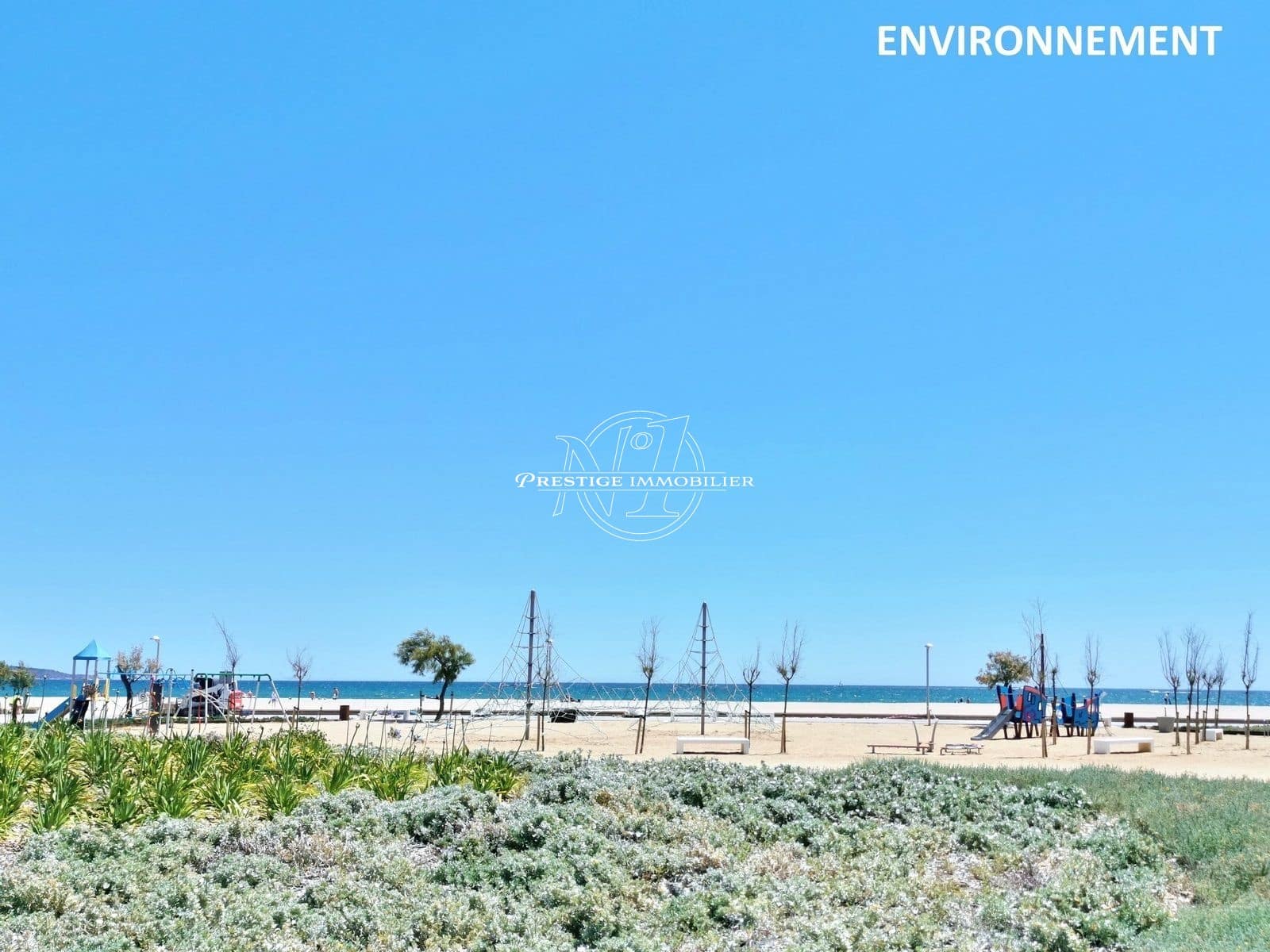 5 soveværelse Villa til salg i Empuriabrava med swimmingpool - € 2.495.000 (Ref: 9263702)