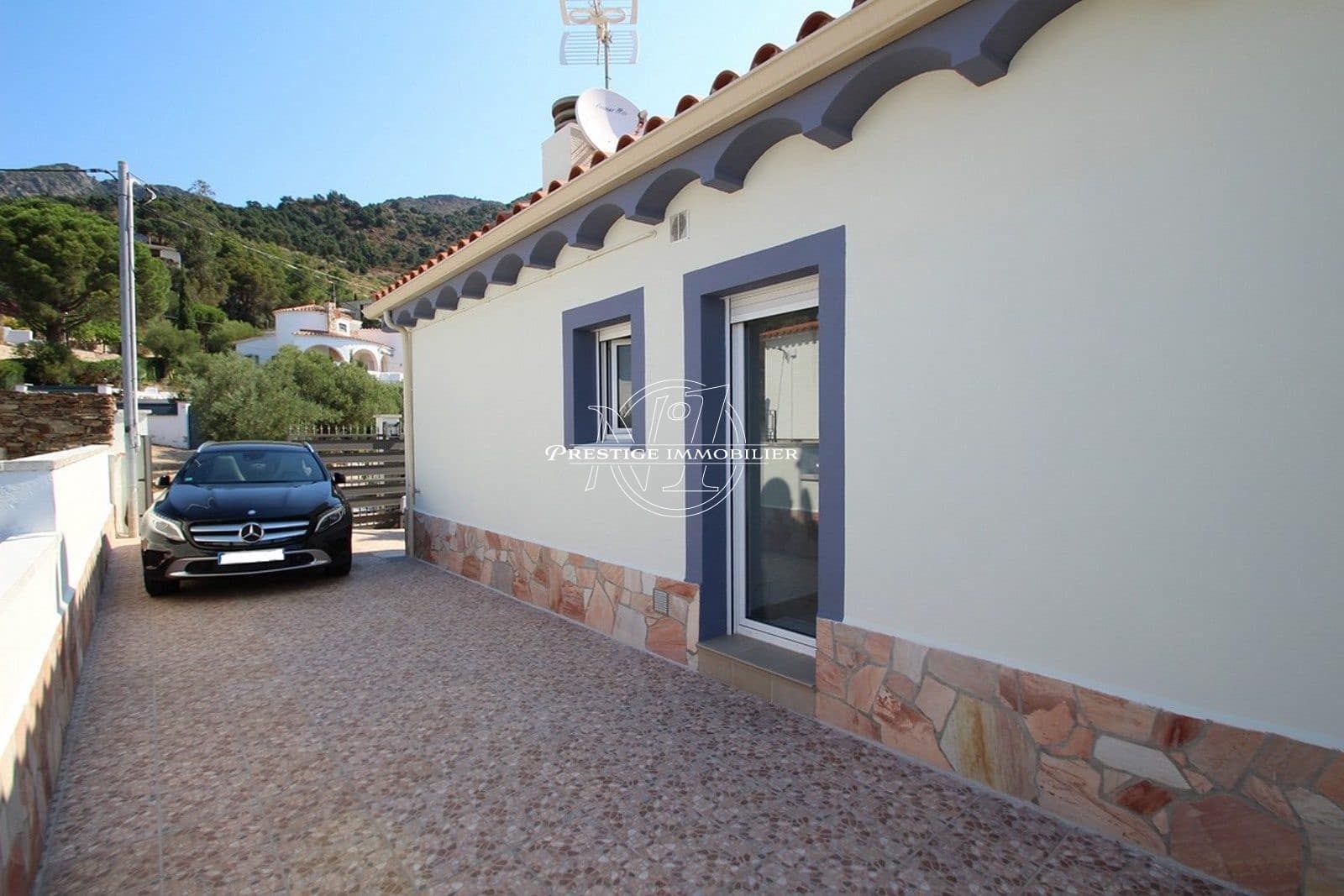 6 bedroom Villa for sale in Roses with pool - € 890,000 (Ref: 9263703)