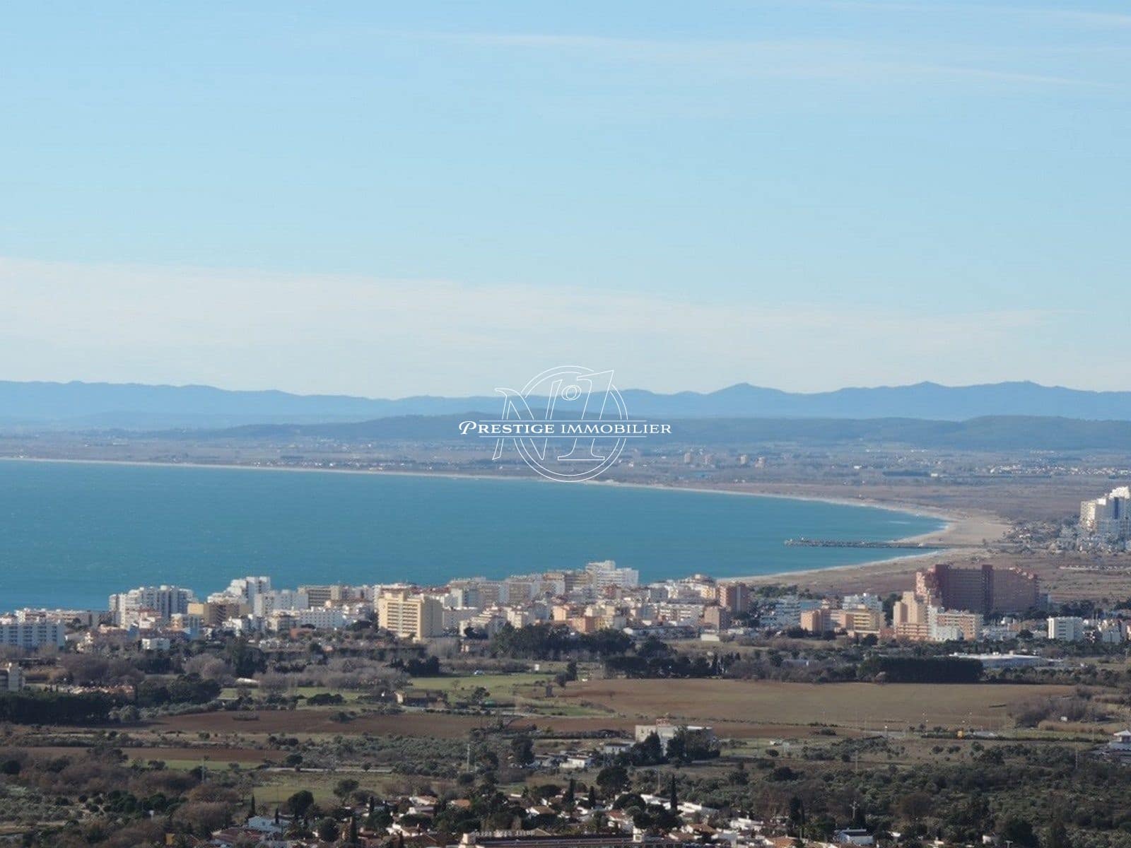 6 bedroom Villa for sale in Roses with pool - € 890,000 (Ref: 9263703)