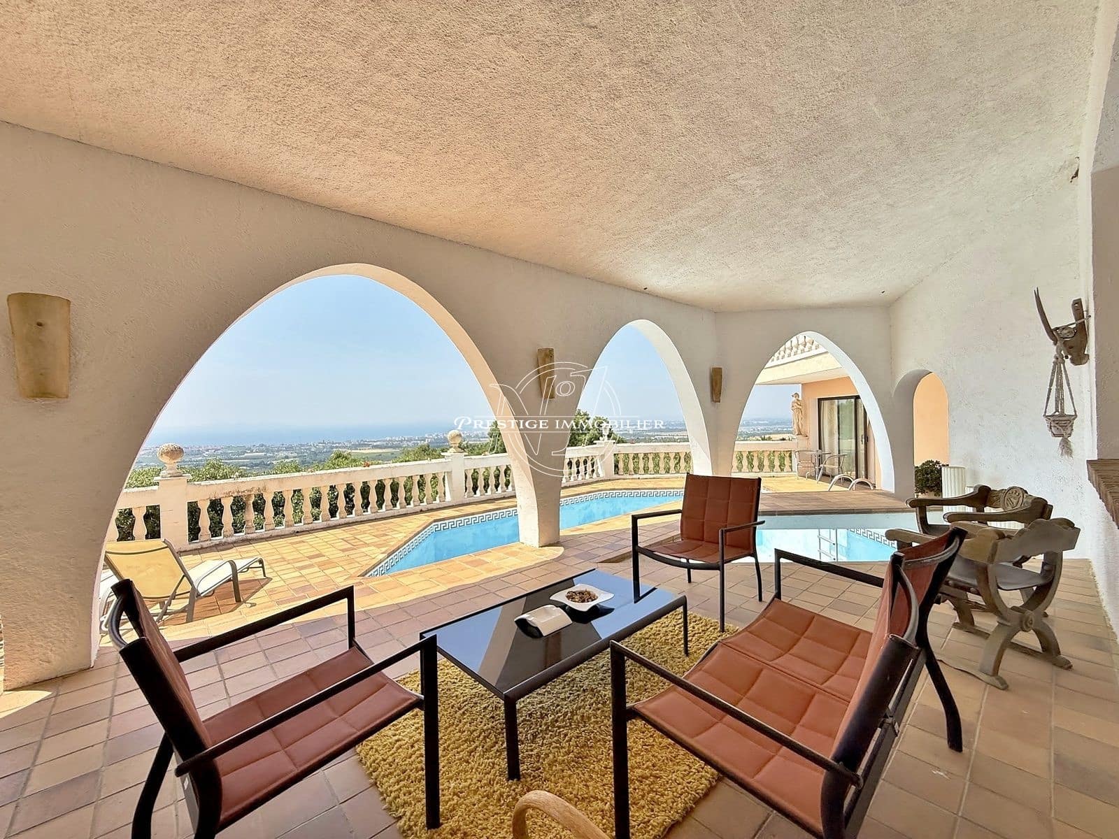 4 bedroom Villa for sale in Roses with pool - € 1,200,000 (Ref: 9263707)