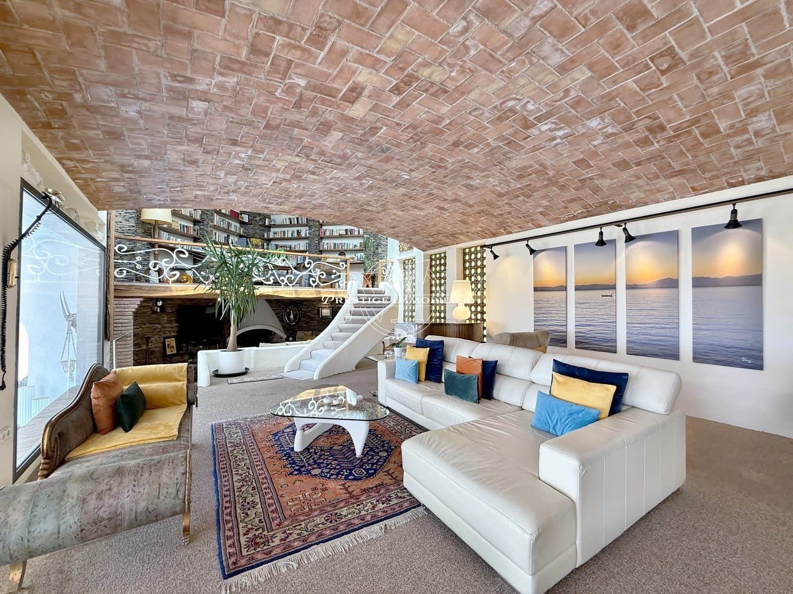 4 bedroom Villa for sale in Roses with pool - € 1,200,000 (Ref: 9263707)