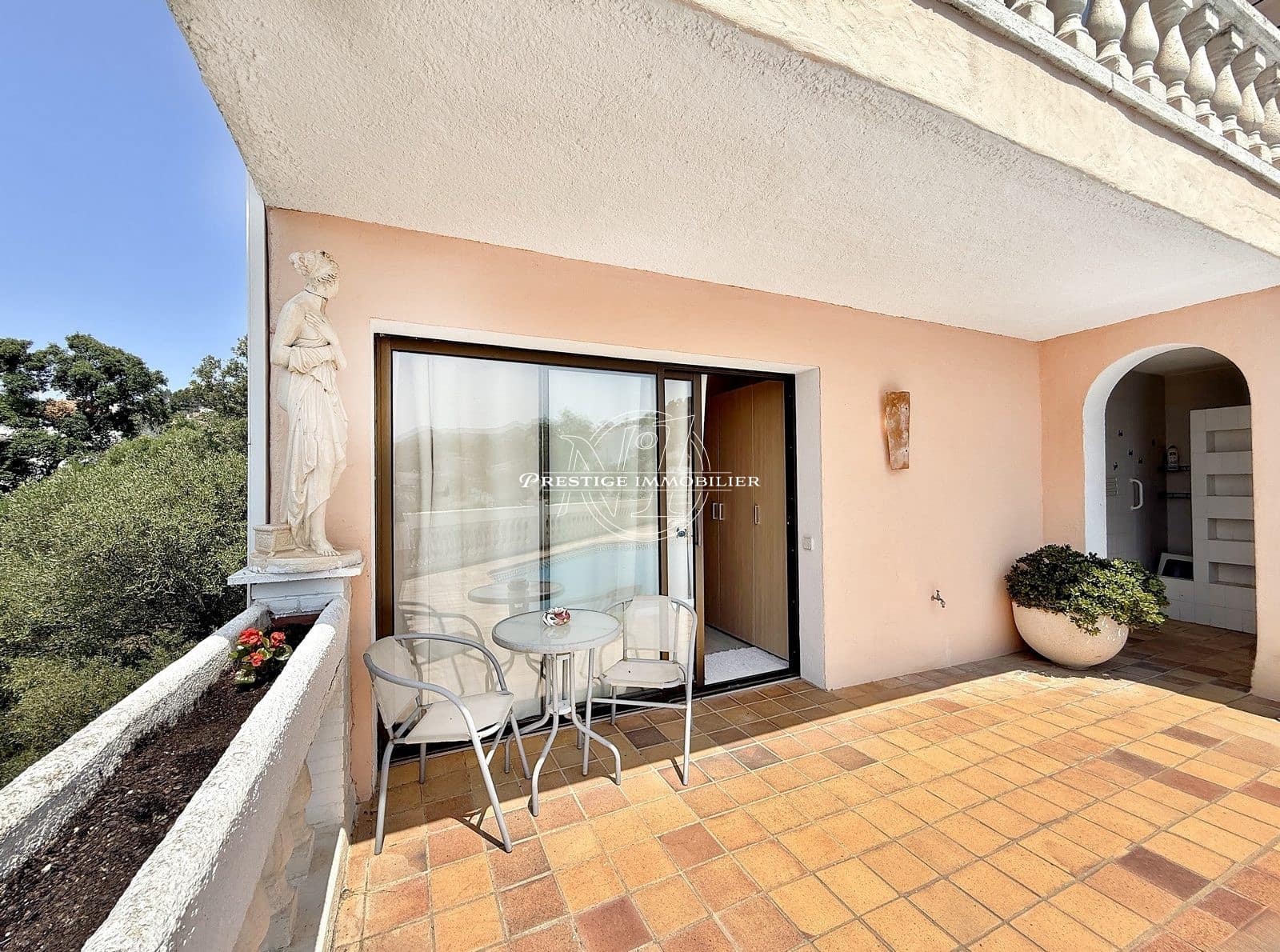 4 bedroom Villa for sale in Roses with pool - € 1,200,000 (Ref: 9263707)