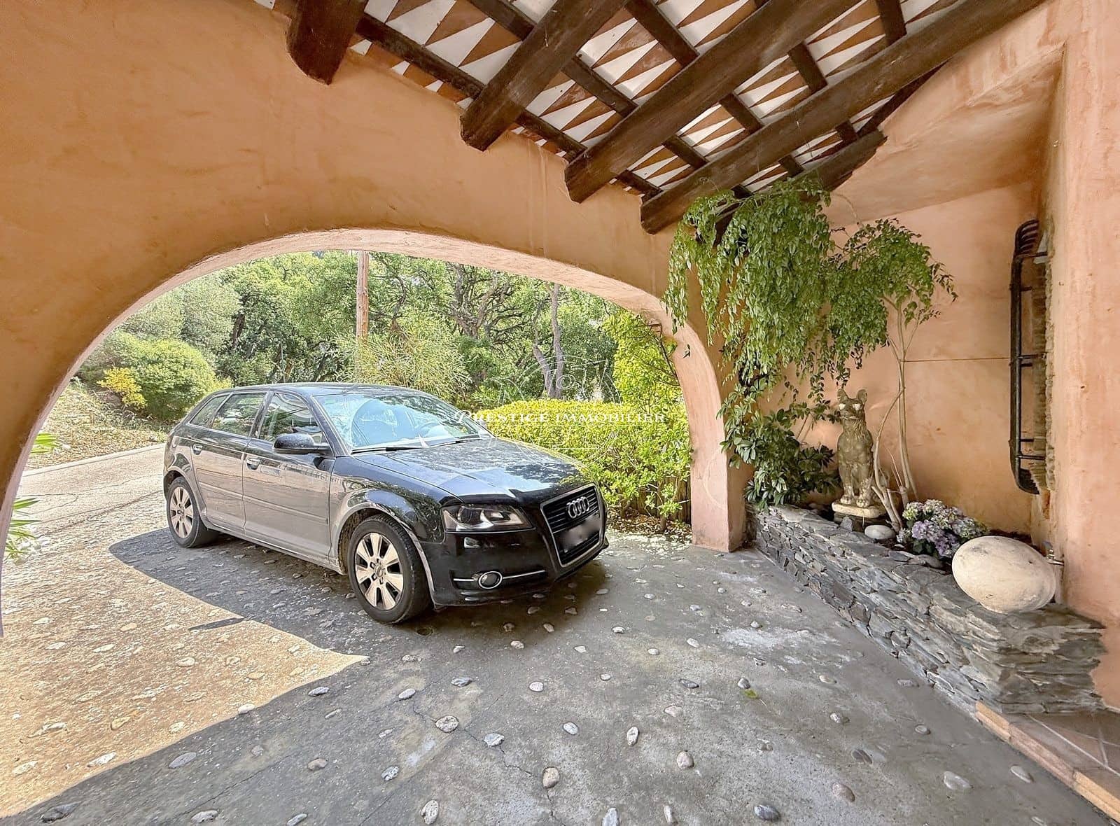 4 bedroom Villa for sale in Roses with pool - € 1,200,000 (Ref: 9263707)