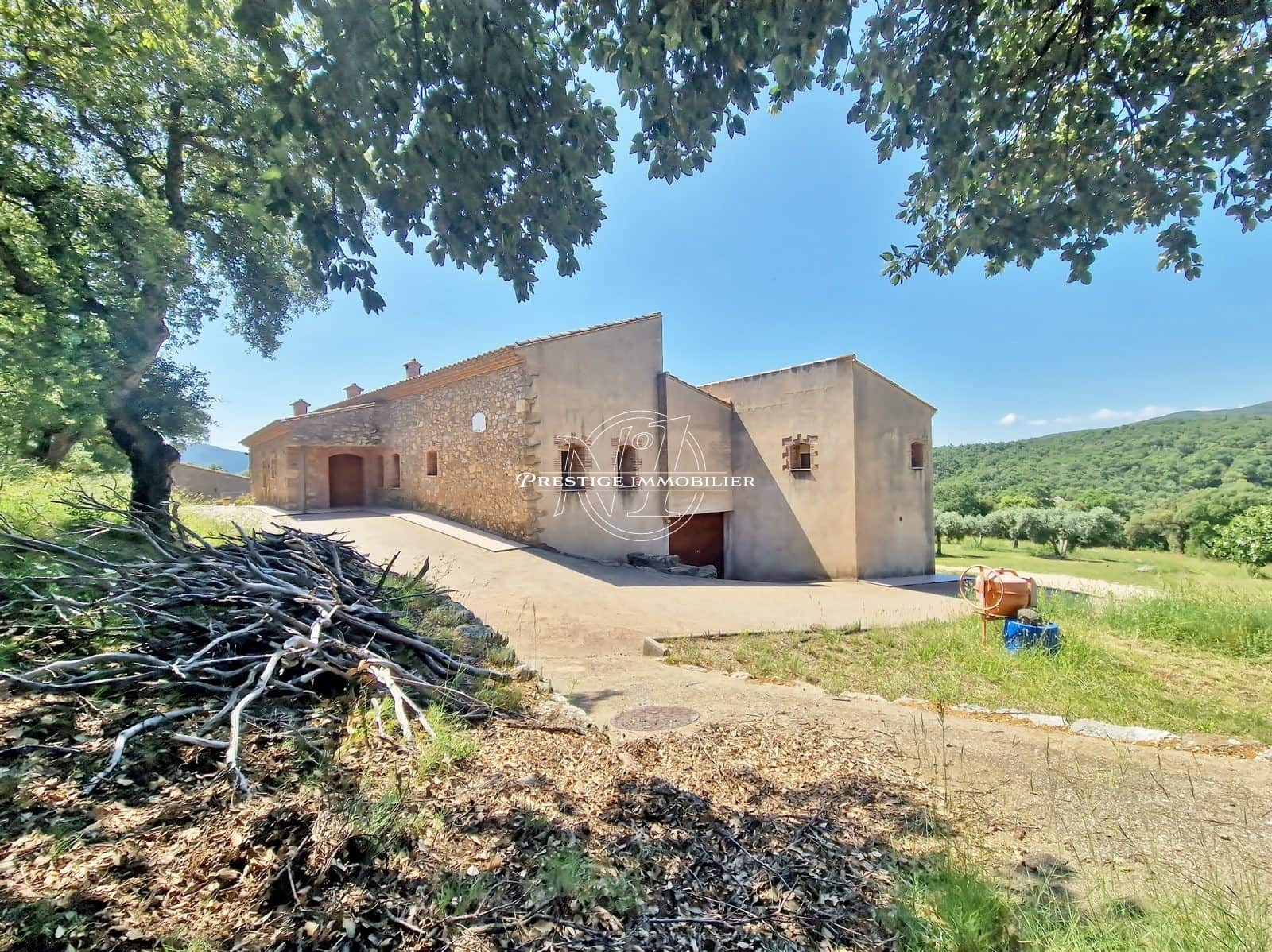 5 soverom Finca/Herregård til salgs i La Jonquera med svømmebasseng - € 735 000 (Ref: 9263708)