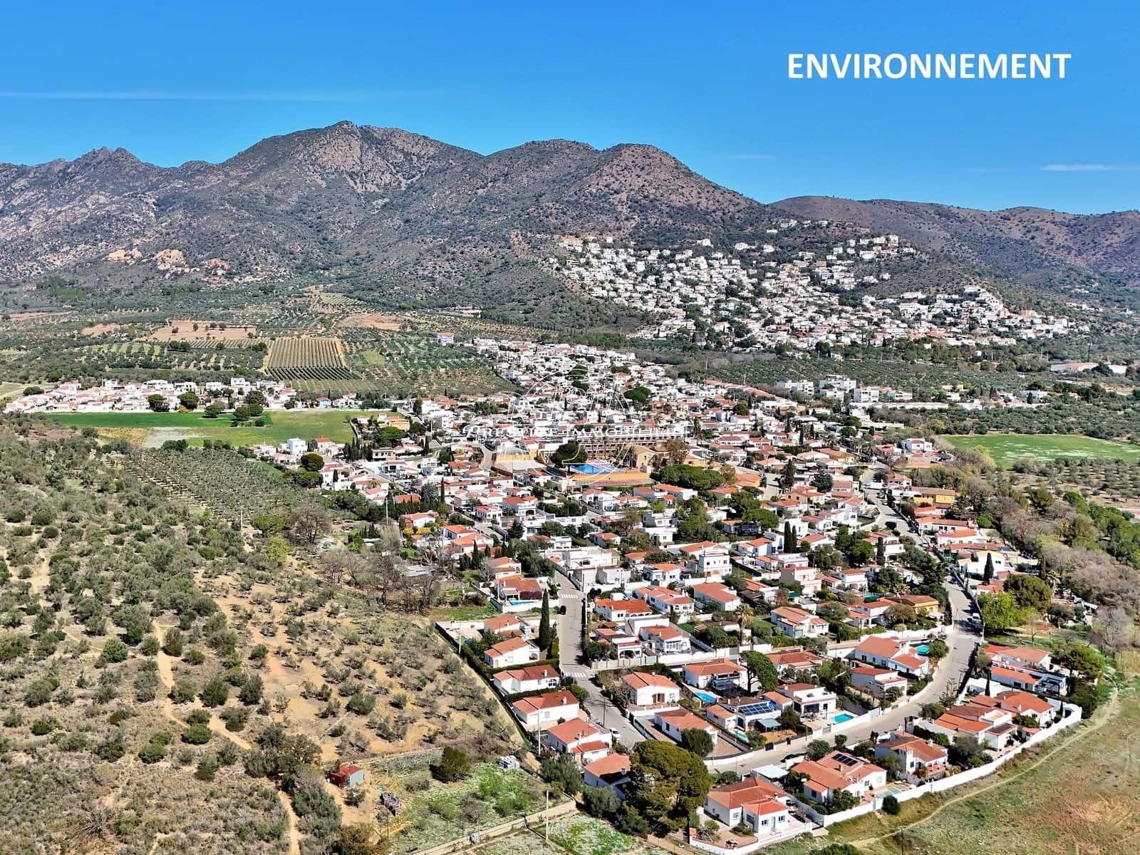 3 bedroom Villa for sale in Roses with pool - € 549,000 (Ref: 9263710)