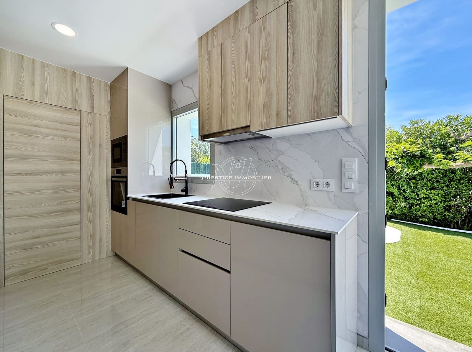 3 bedroom Villa for sale in Roses with pool - € 549,000 (Ref: 9263710)